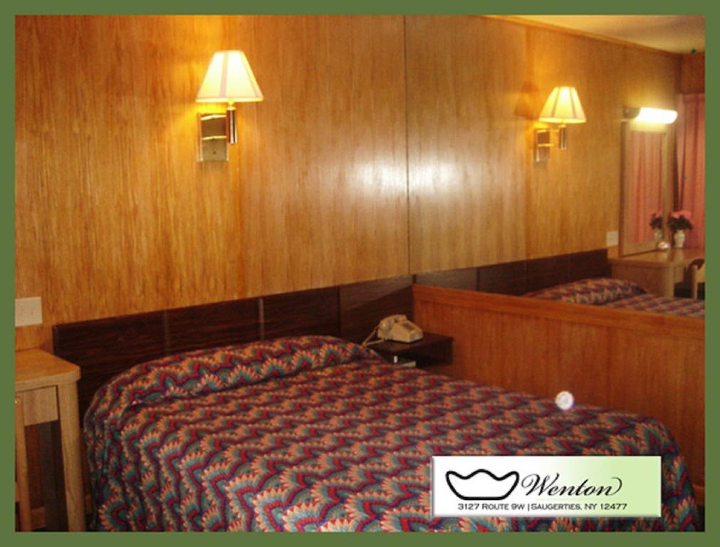 Wenton Motel Saugerties Room photo